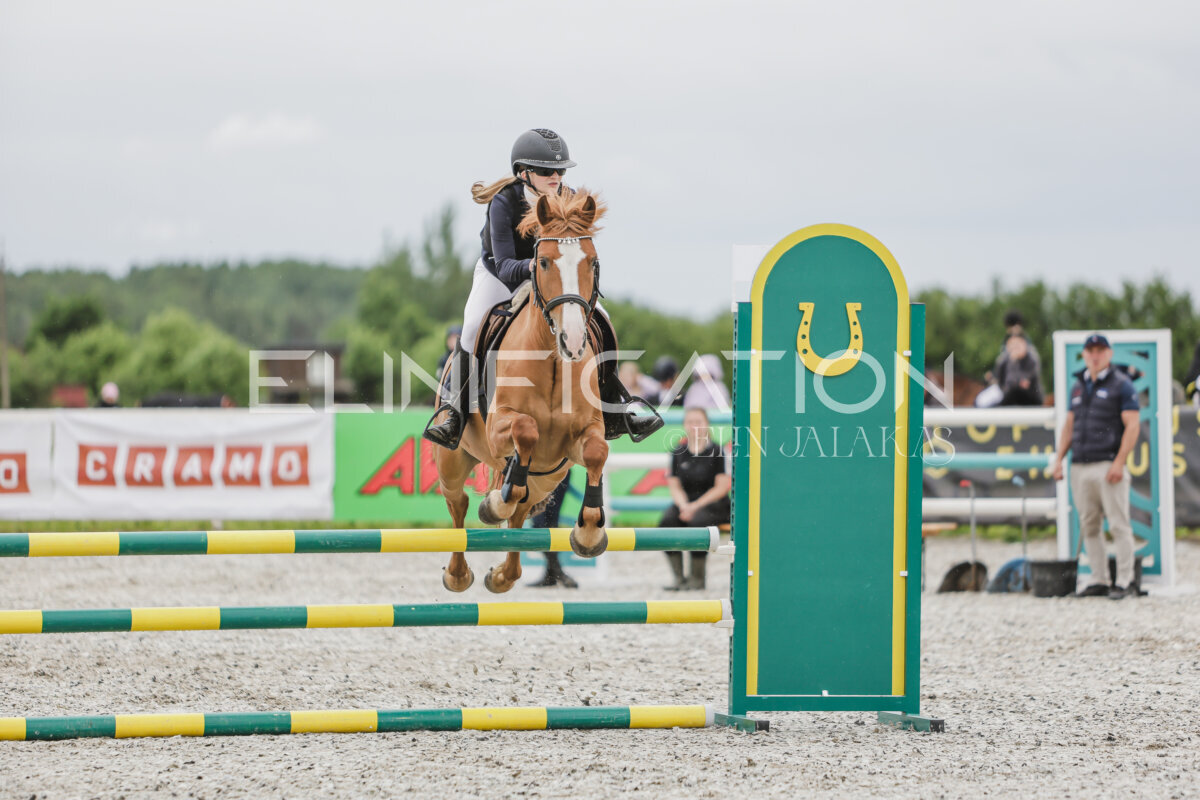 Tori_Karikas_2026_90_097