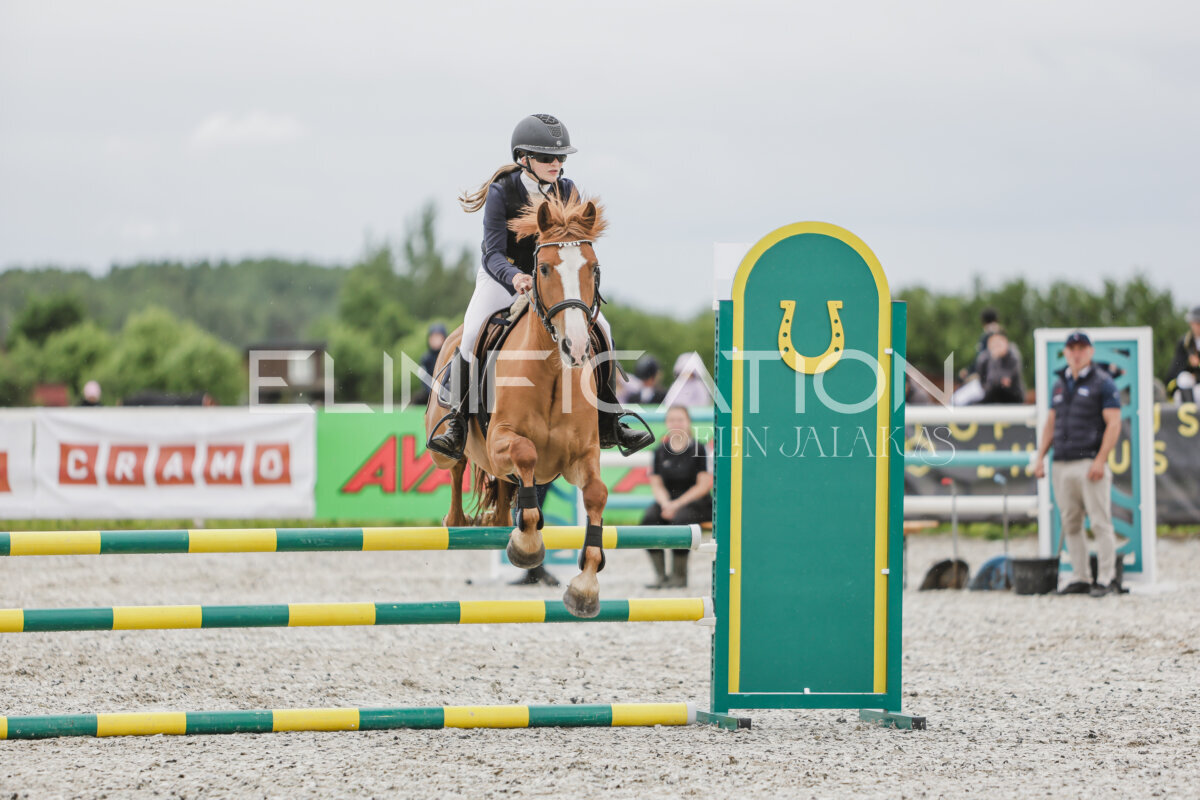 Tori_Karikas_2026_90_098