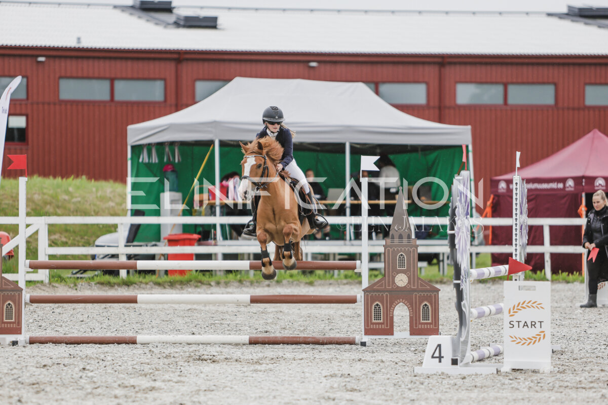 Tori_Karikas_2026_90_107