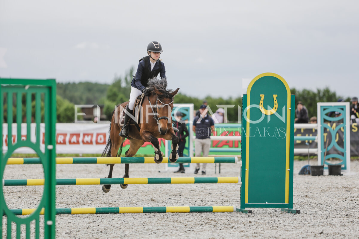 Tori_Karikas_2026_90_116