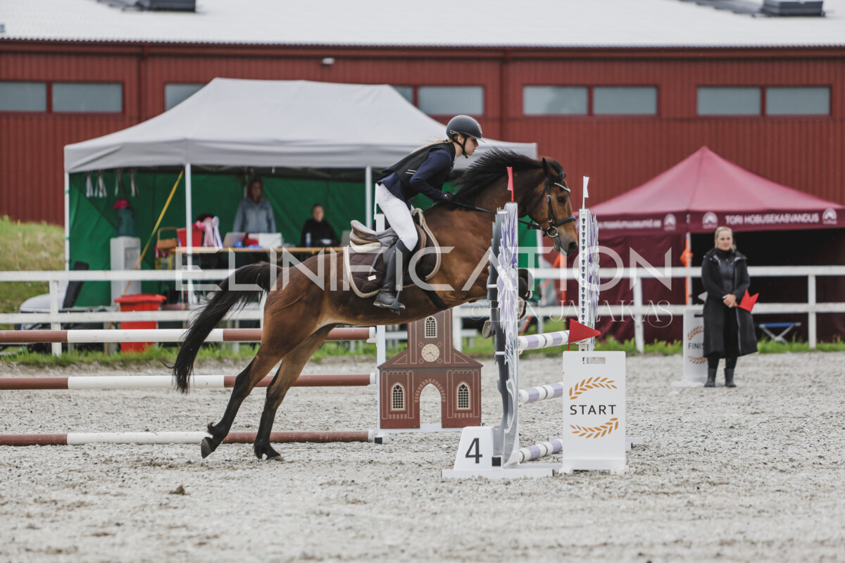 Tori_Karikas_2026_90_118