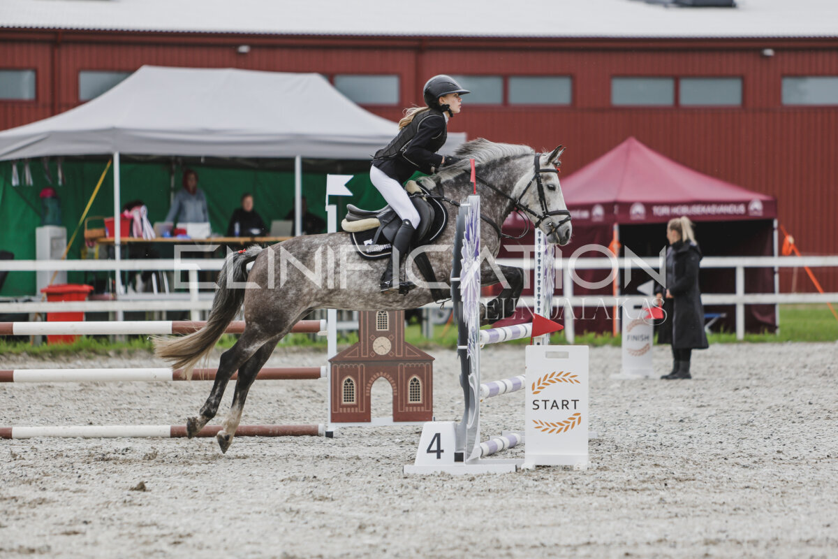 Tori_Karikas_2026_90_133