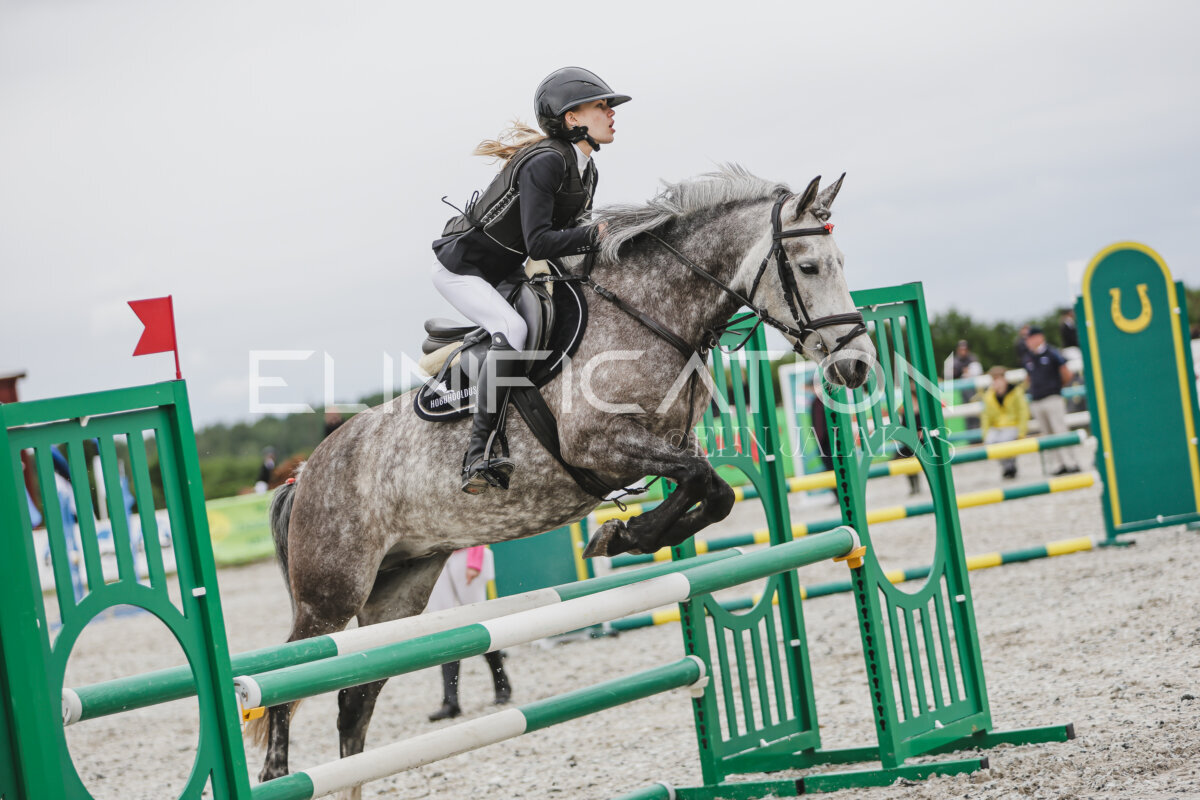 Tori_Karikas_2026_90_142