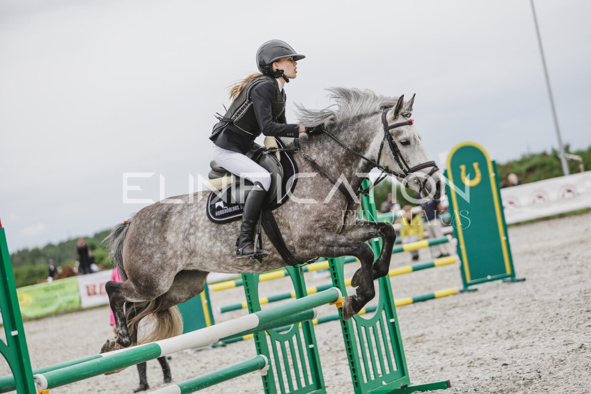 Tori_Karikas_2026_90_144