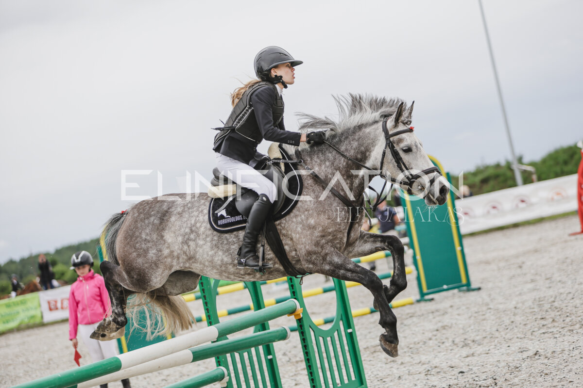 Tori_Karikas_2026_90_145