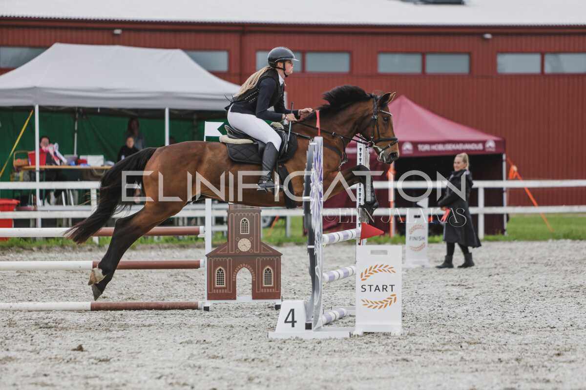 Tori_Karikas_2026_90_149