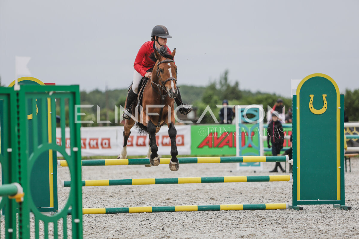 Tori_Karikas_2026_90_160
