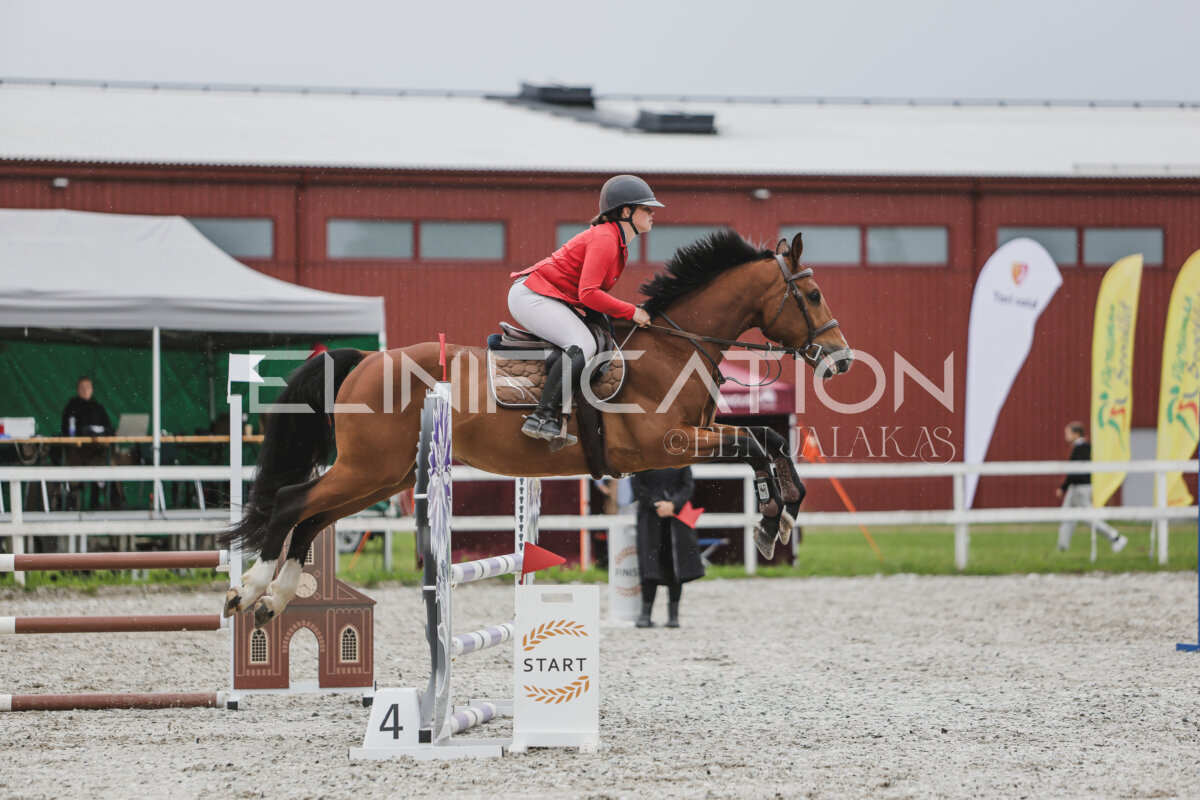 Tori_Karikas_2026_90_164