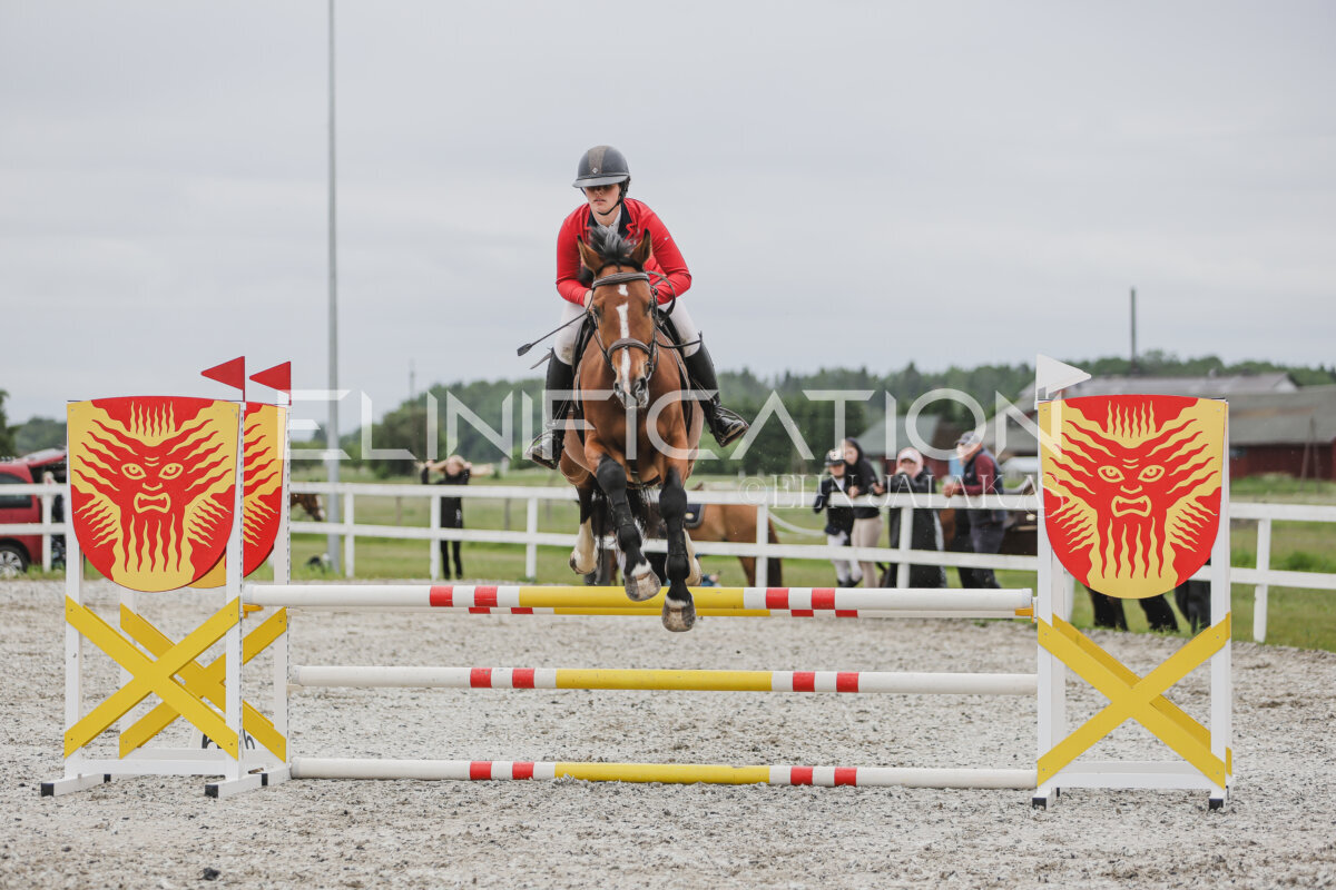Tori_Karikas_2026_90_169