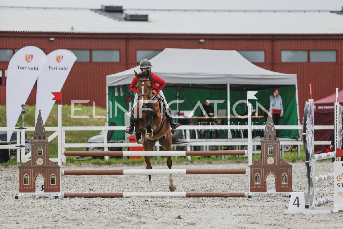 Tori_Karikas_2026_90_170