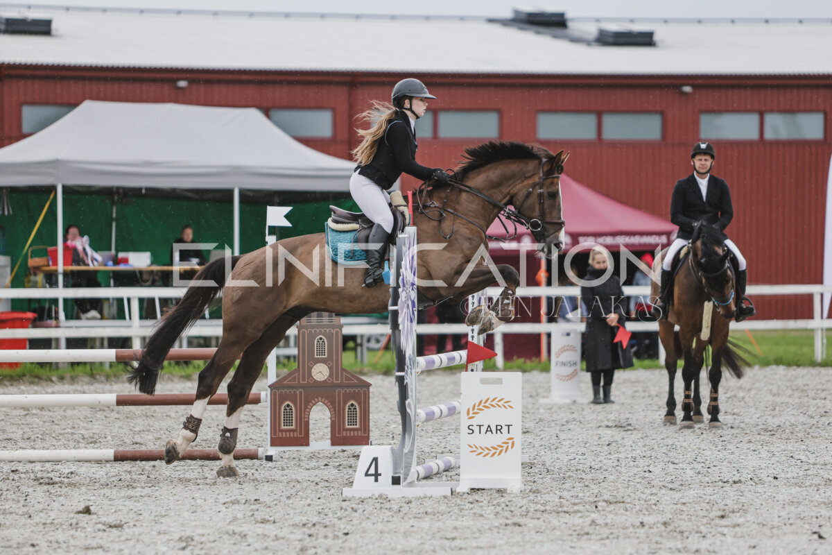 Tori_Karikas_2026_90_179