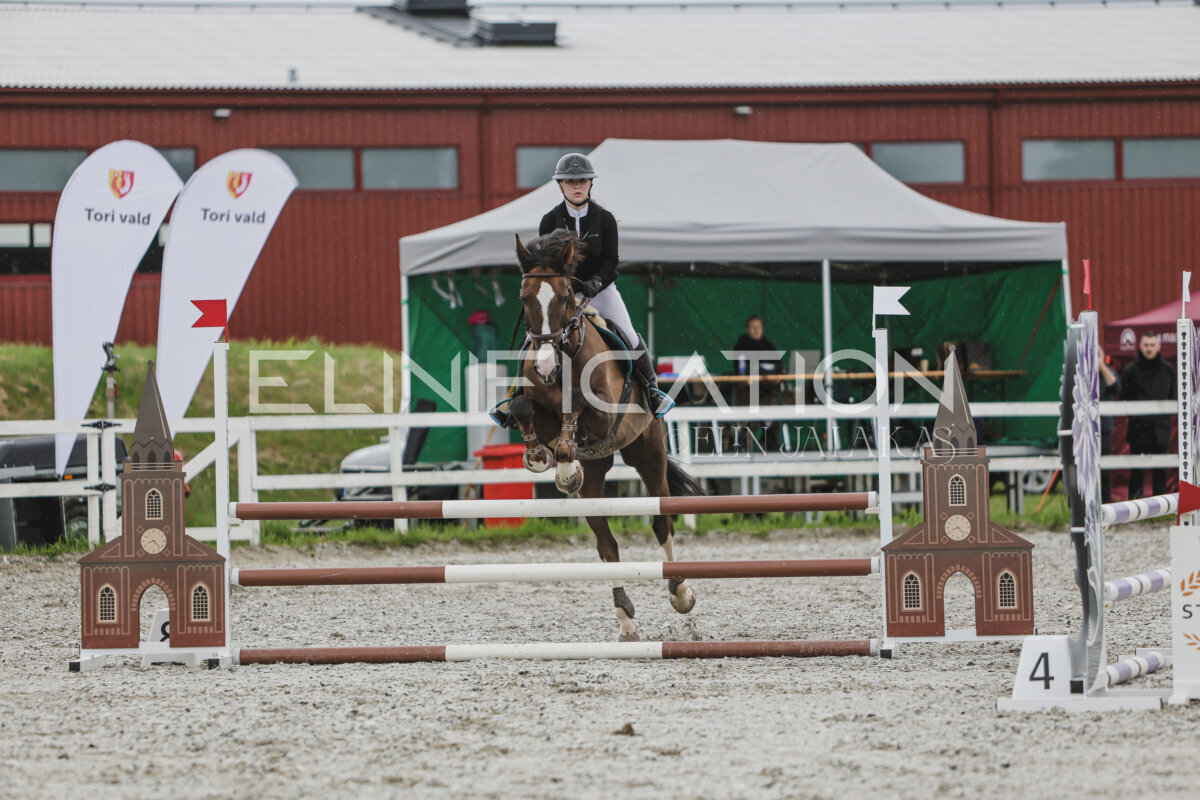 Tori_Karikas_2026_90_185