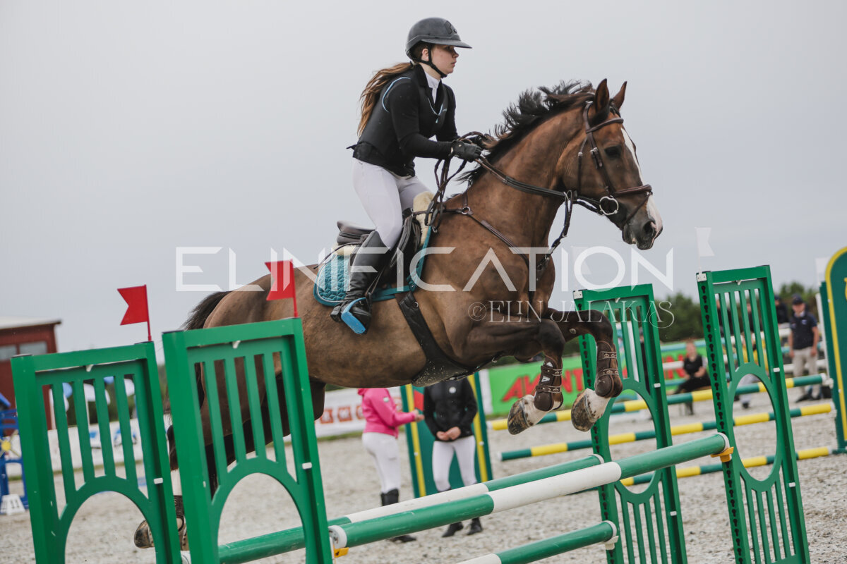 Tori_Karikas_2026_90_190