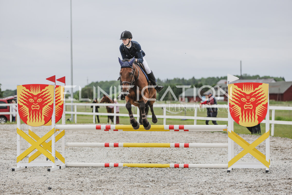 Tori_Karikas_2026_90_207