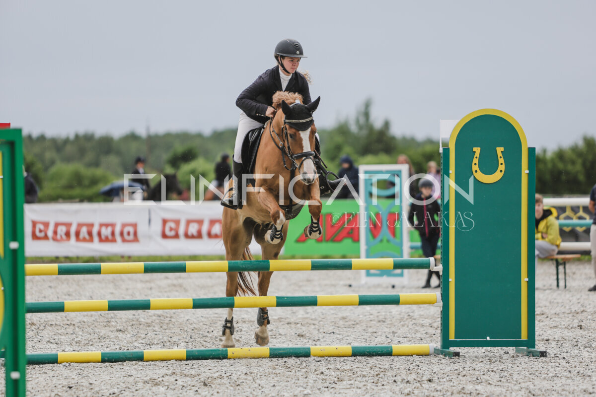 Tori_Karikas_2026_90_210