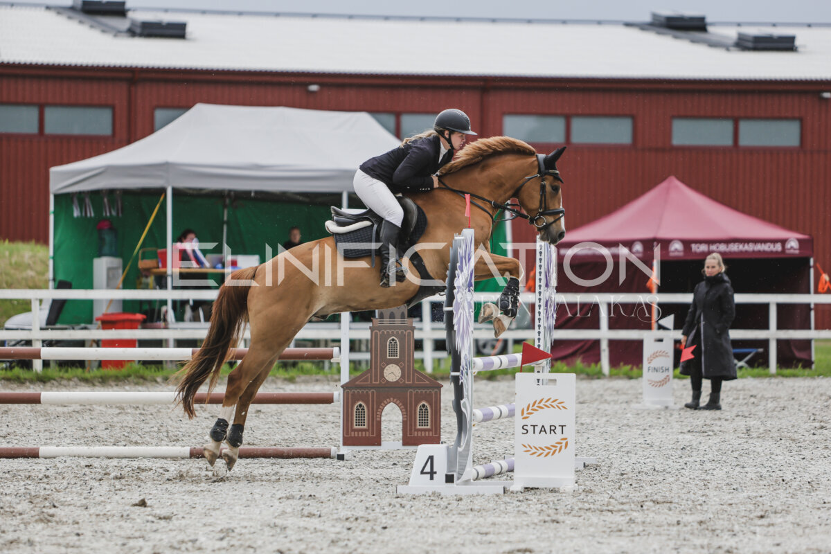 Tori_Karikas_2026_90_212