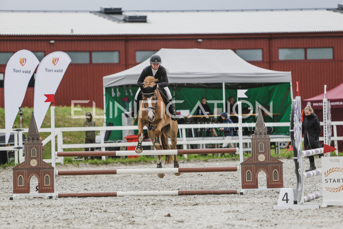 Tori_Karikas_2026_90_220