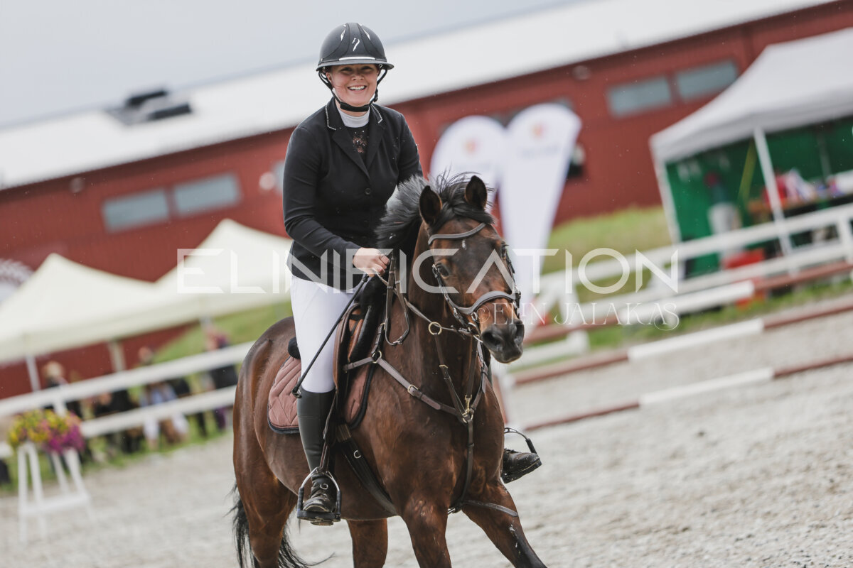 Tori_Karikas_2026_90_246
