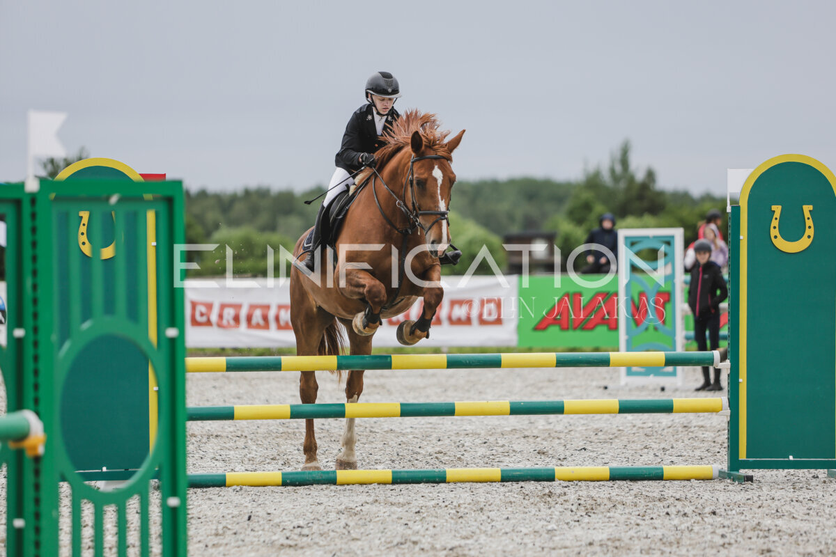 Tori_Karikas_2026_90_250