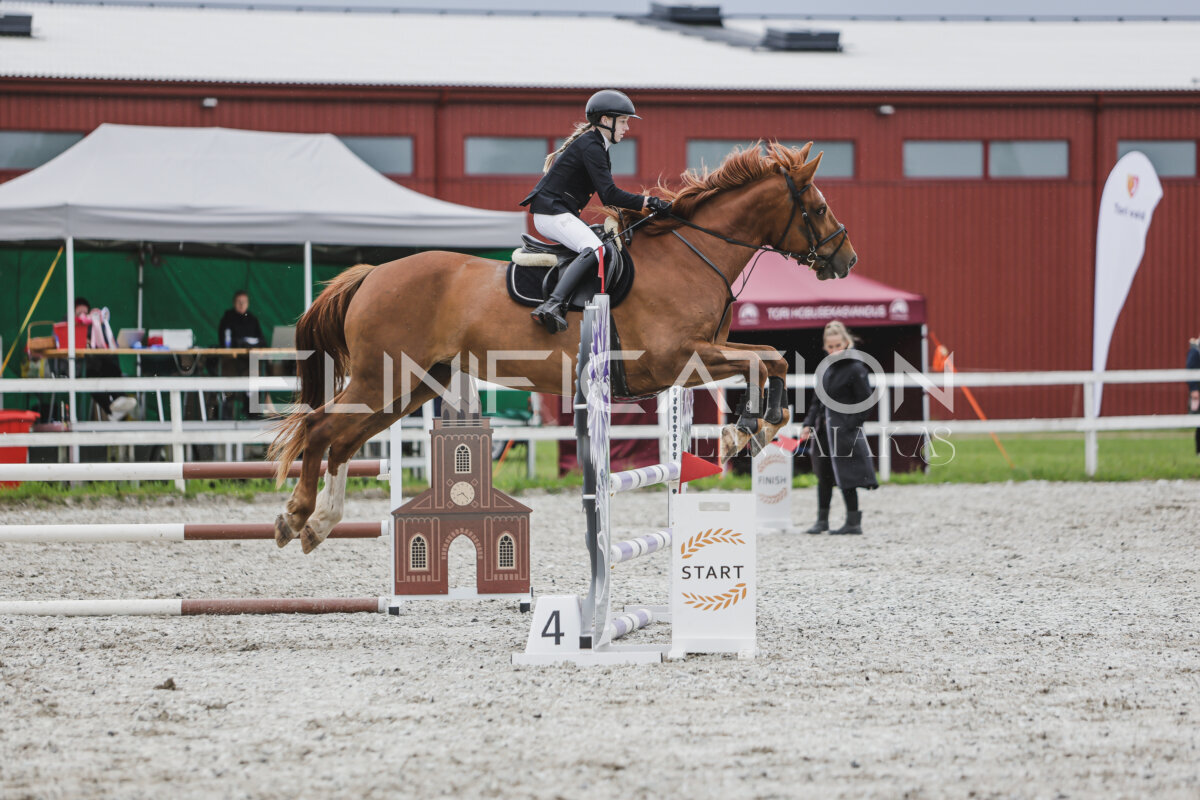 Tori_Karikas_2026_90_254