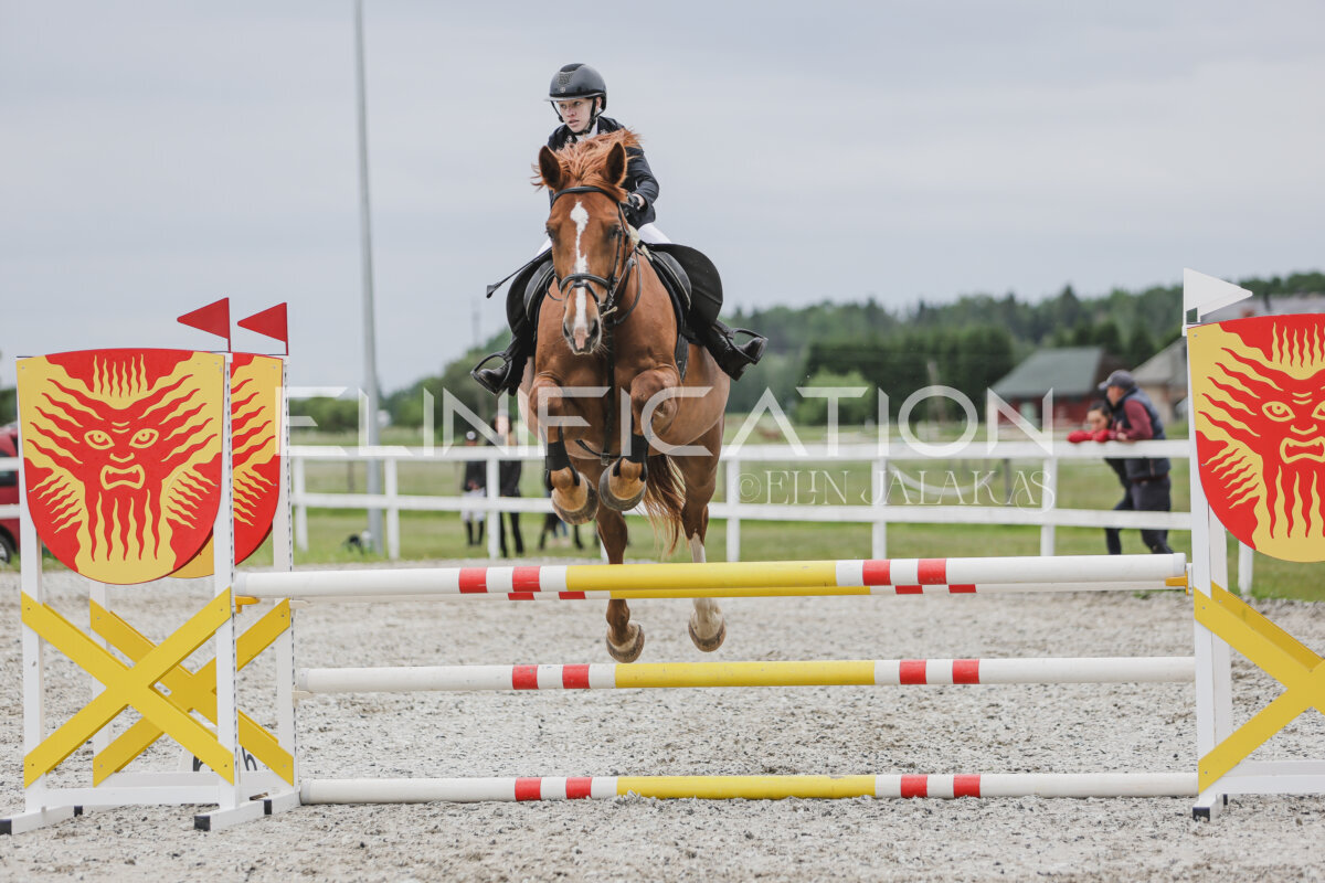 Tori_Karikas_2026_90_257