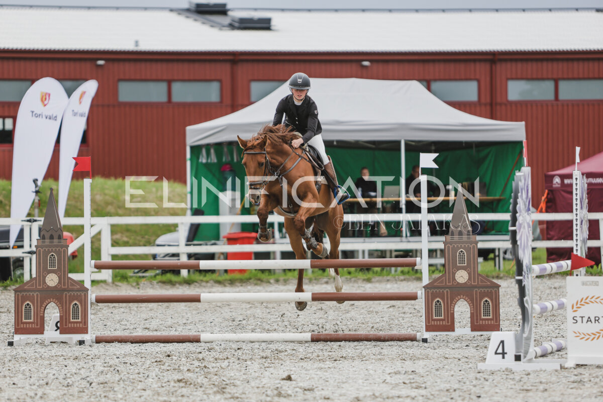 Tori_Karikas_2026_90_274