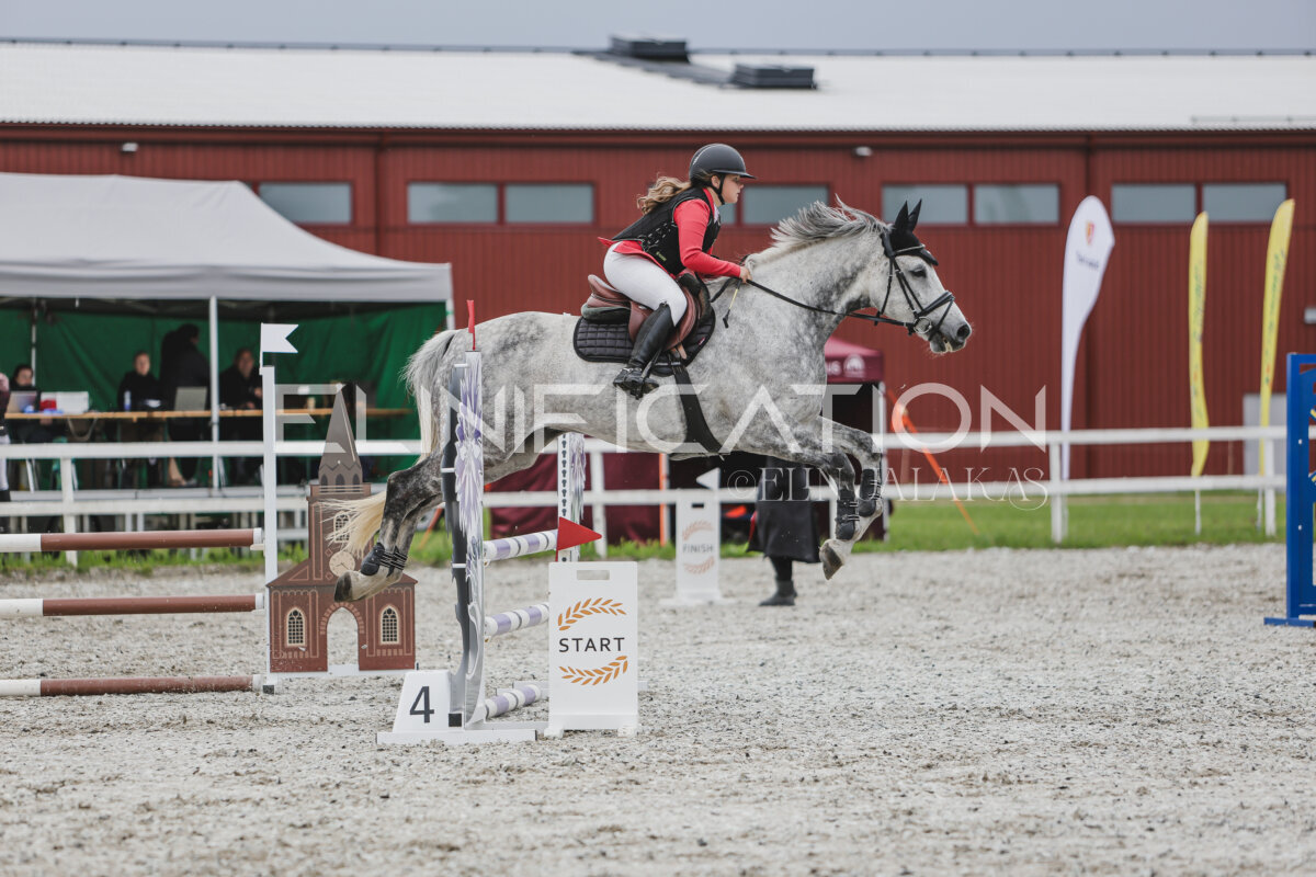 Tori_Karikas_2026_90_285