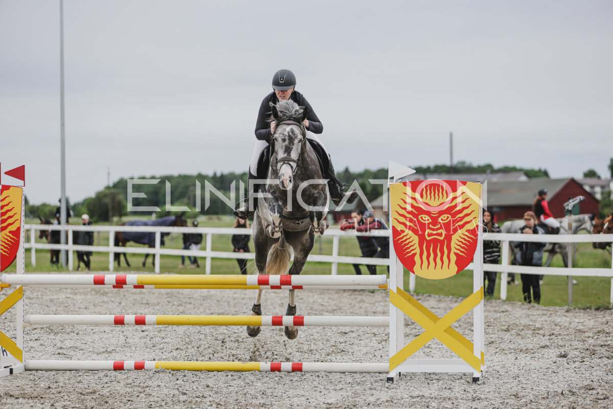 Tori_Karikas_2026_90_337