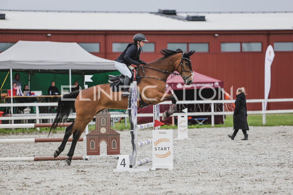 Tori_Karikas_2026_90_351