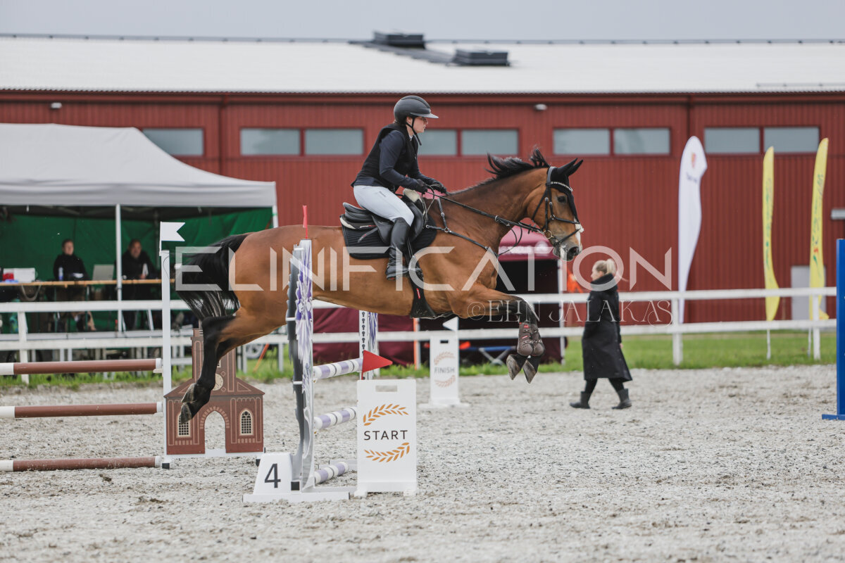 Tori_Karikas_2026_90_352