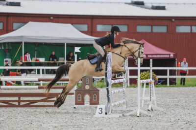 Tori_Karikas_2026_100_004