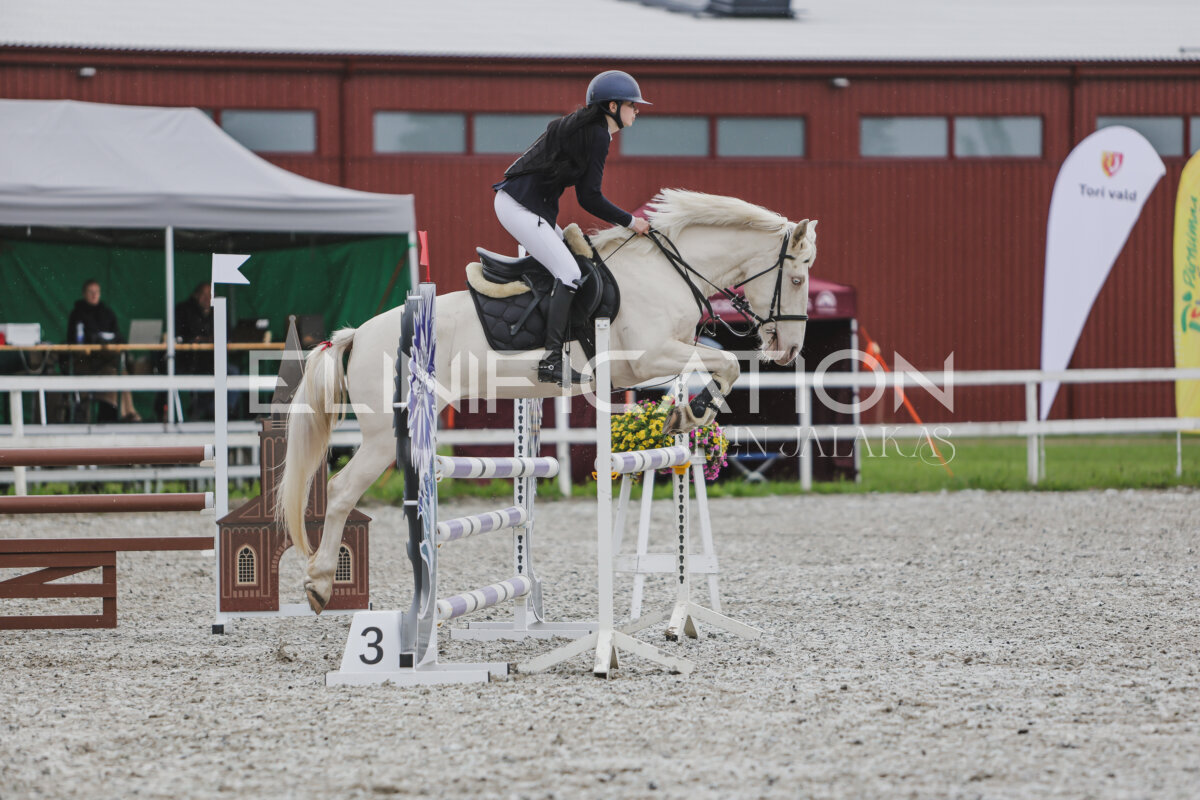 Tori_Karikas_2026_100_021