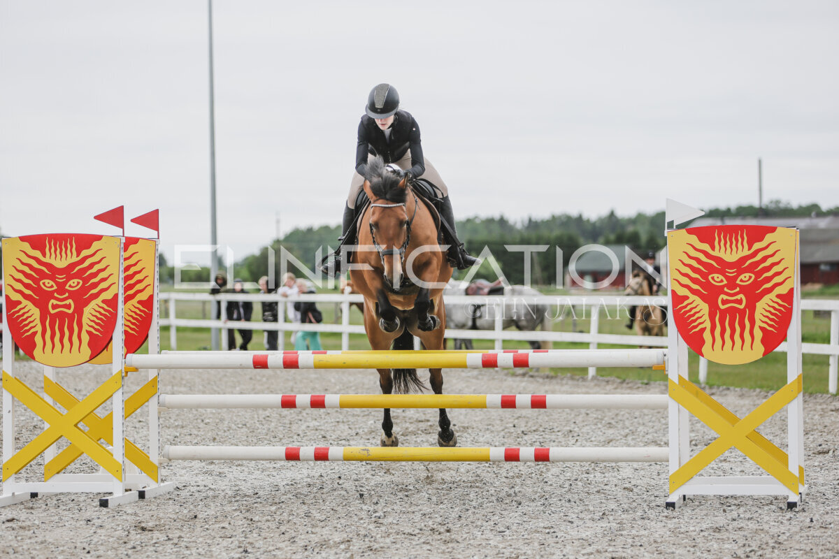 Tori_Karikas_2026_100_037
