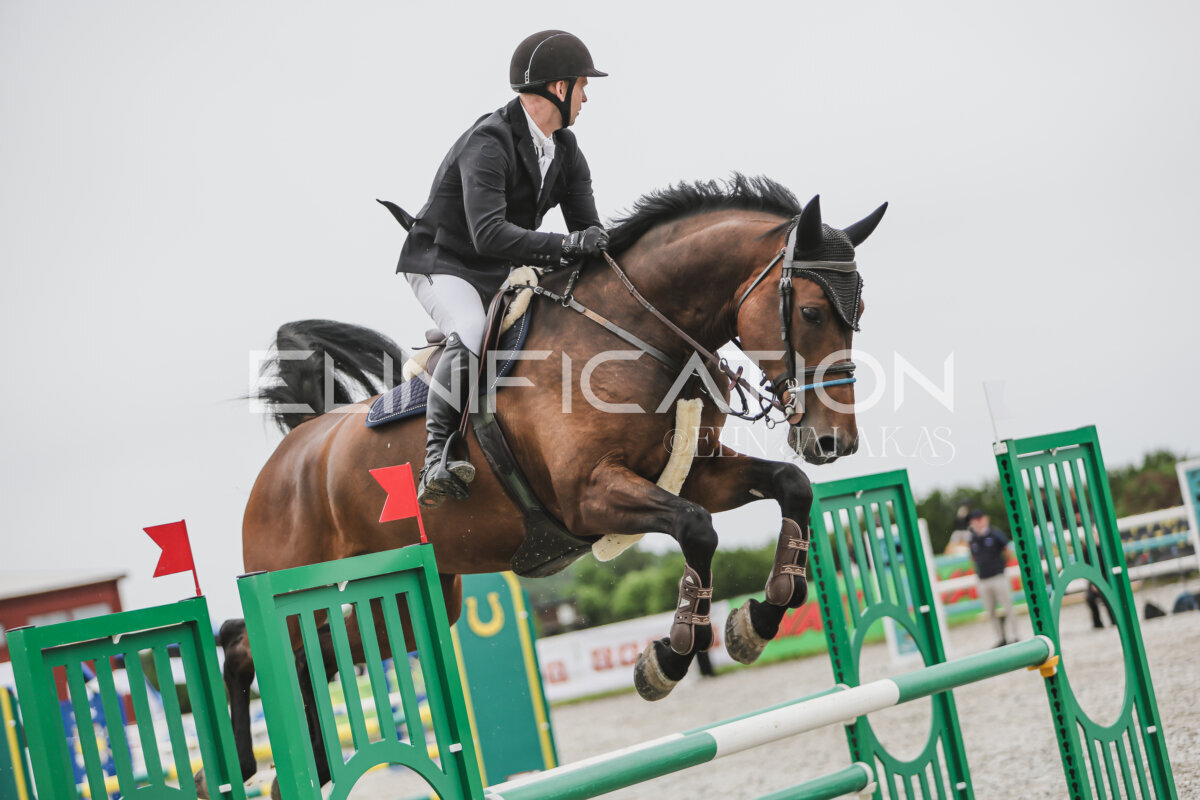 Tori_Karikas_2026_100_052