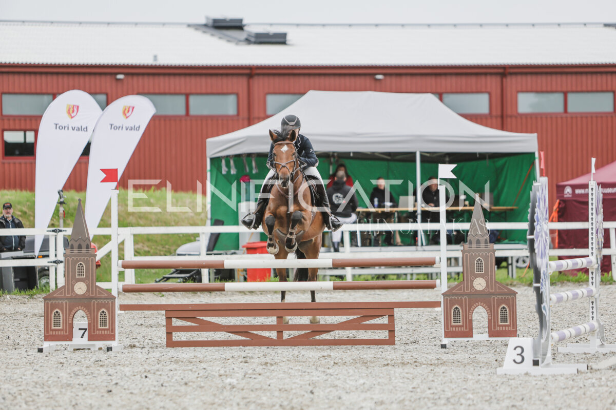 Tori_Karikas_2026_100_063