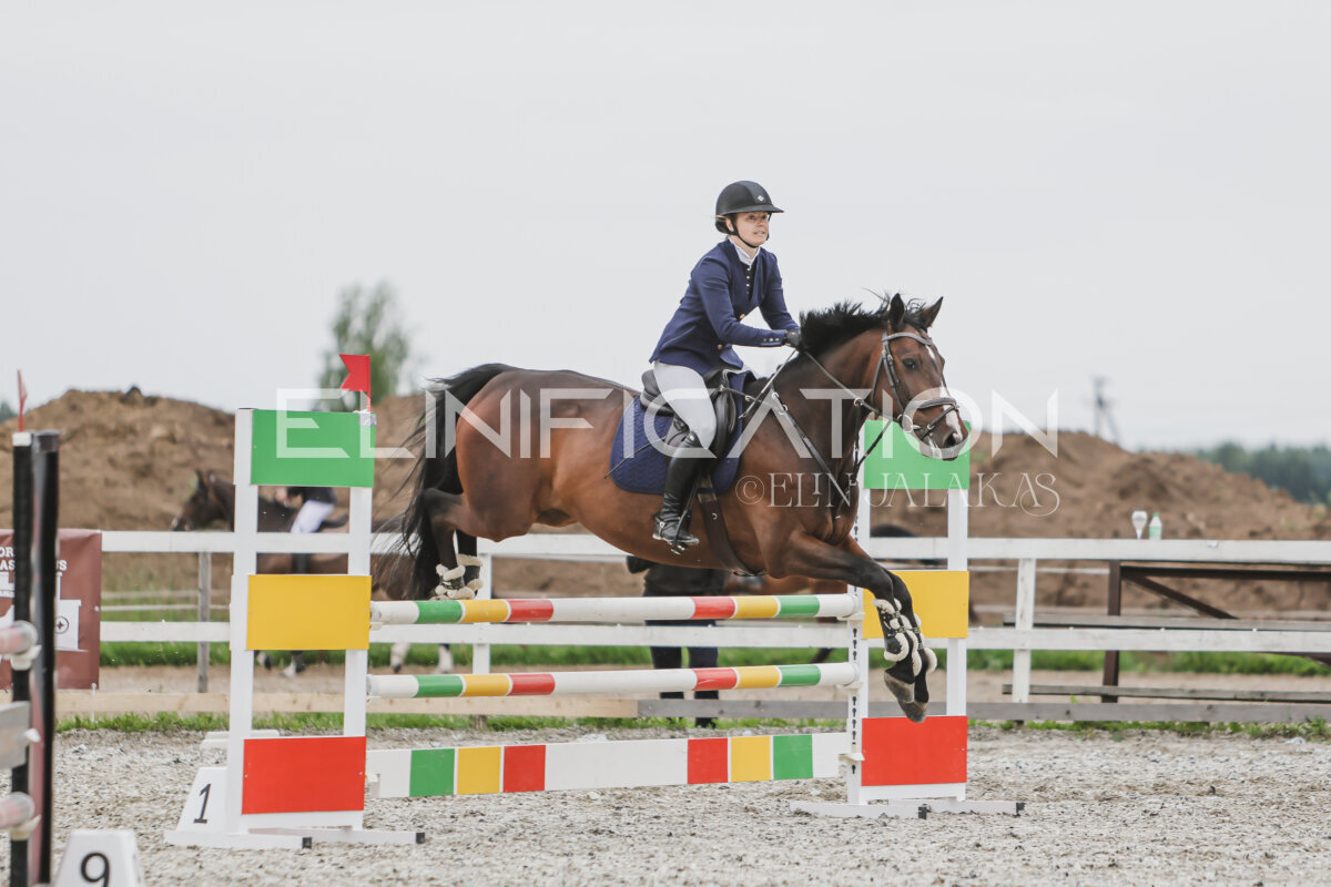 Tori_Karikas_2026_100_075
