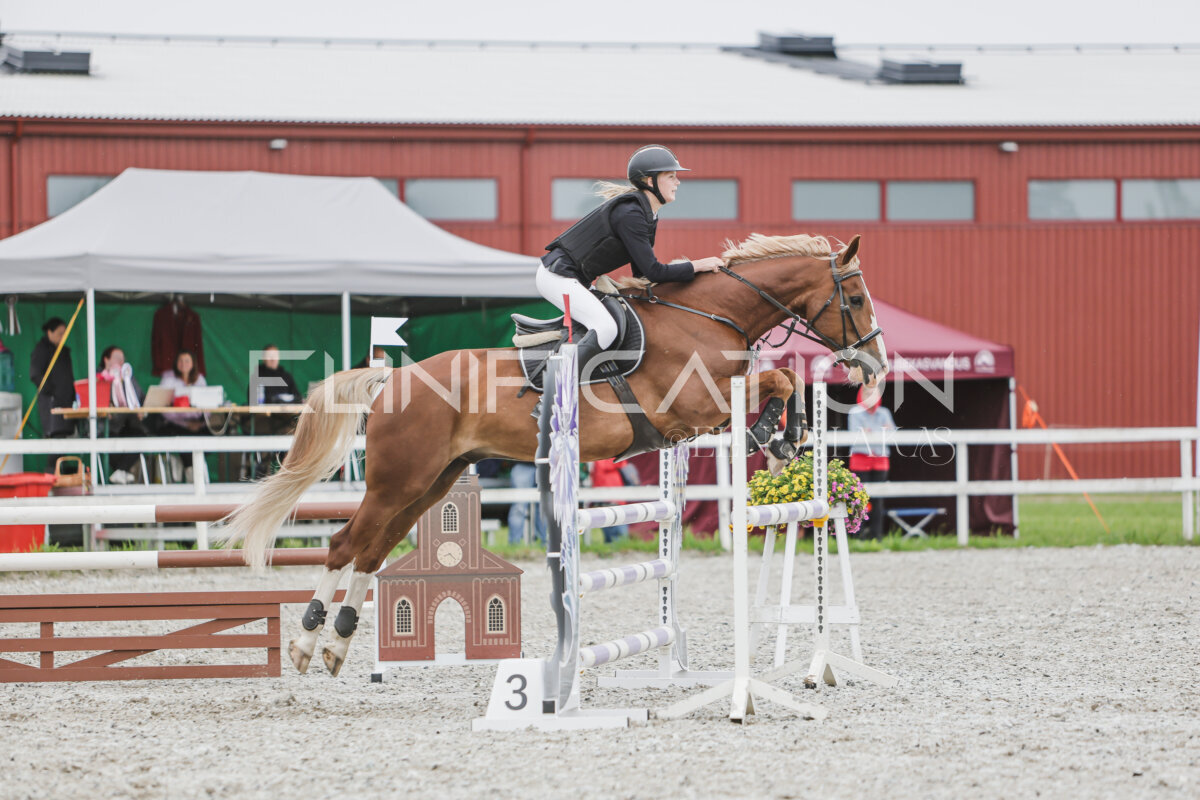 Tori_Karikas_2026_100_109