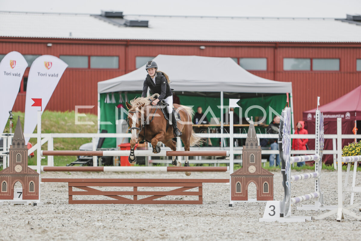 Tori_Karikas_2026_100_116