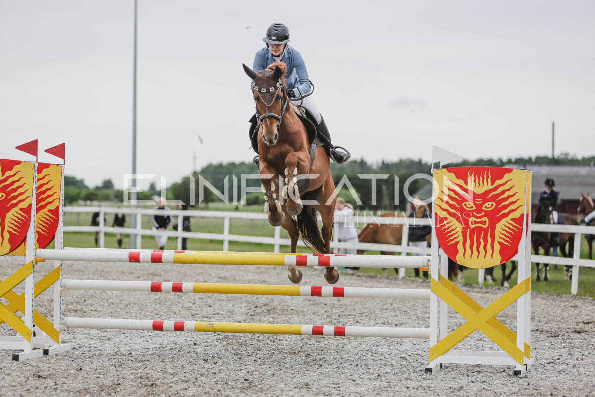 Tori_Karikas_2026_100_127