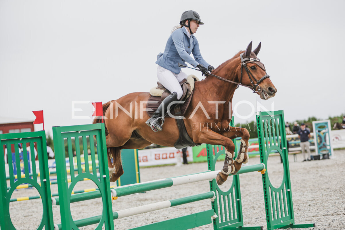 Tori_Karikas_2026_100_137