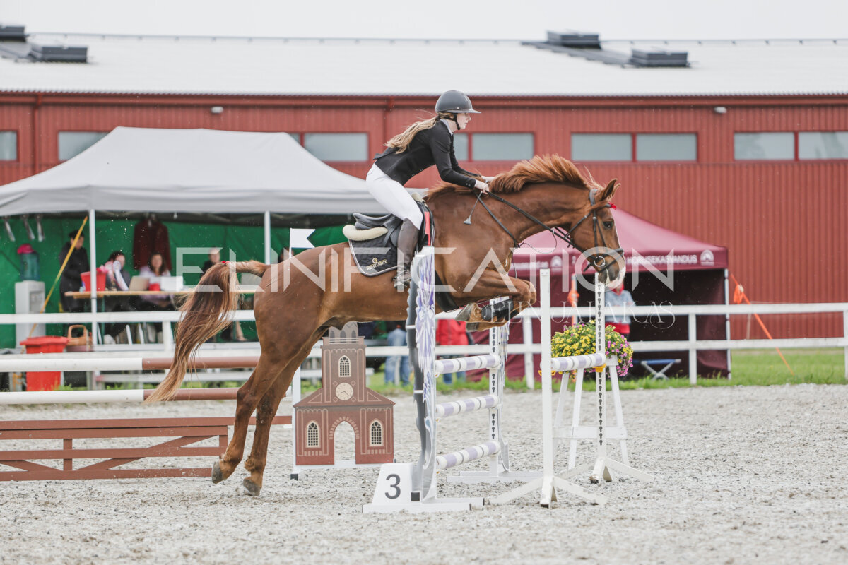 Tori_Karikas_2026_100_141