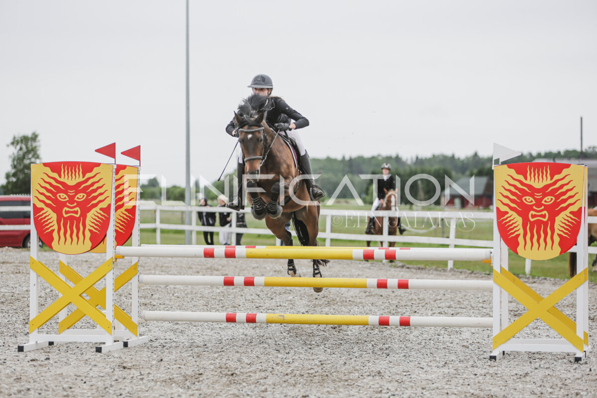 Tori_Karikas_2026_100_164