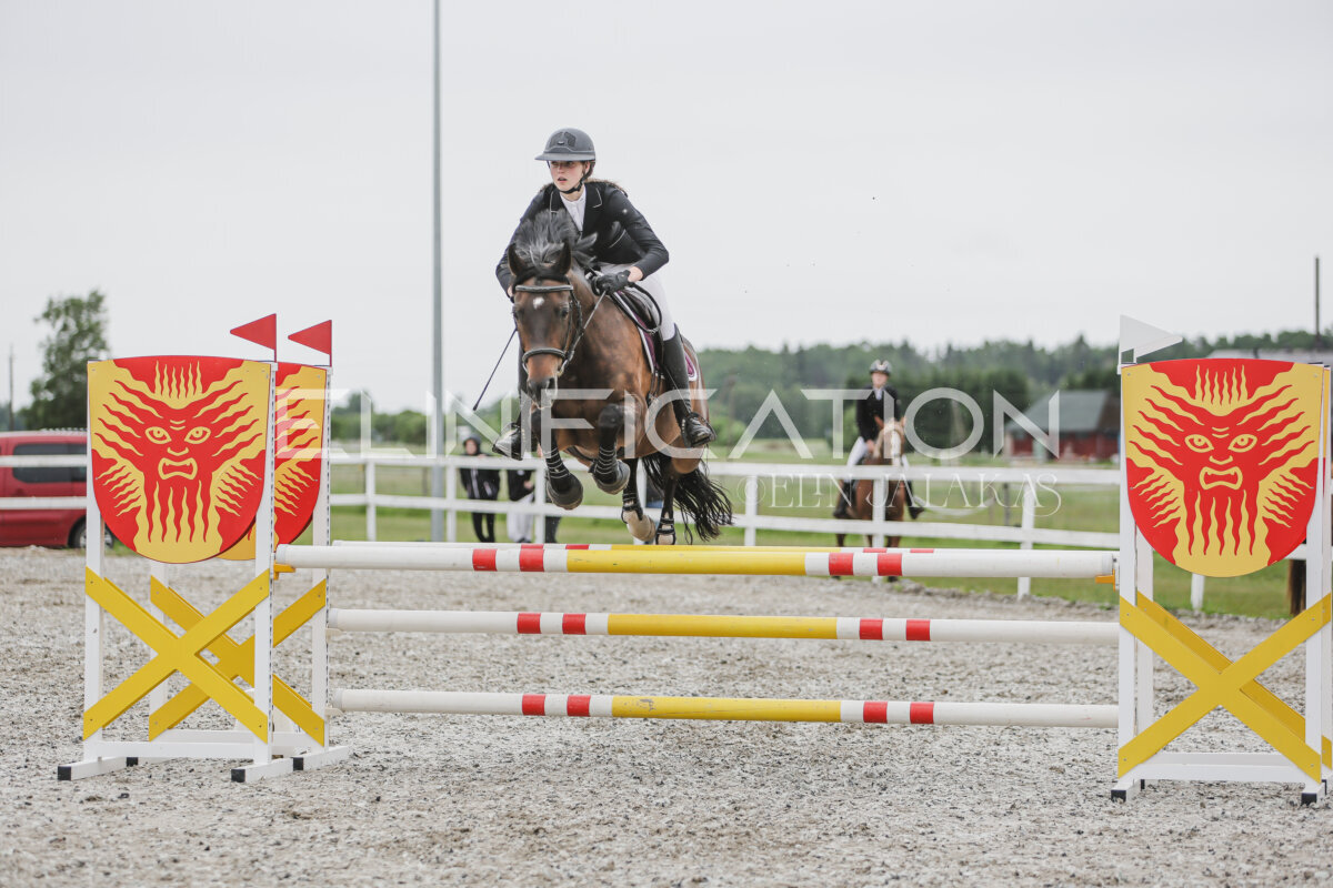 Tori_Karikas_2026_100_166