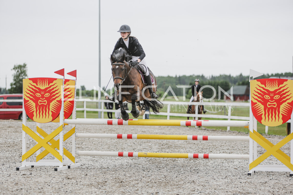 Tori_Karikas_2026_100_167