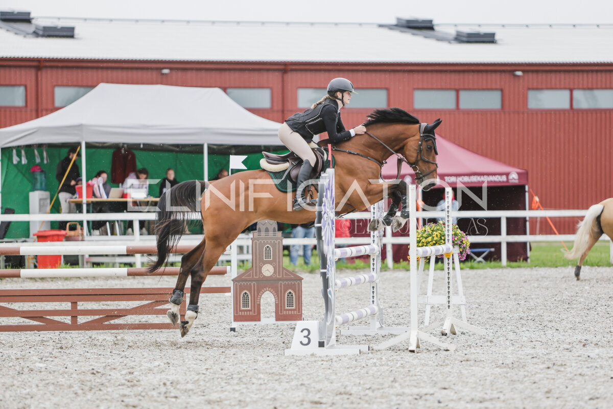 Tori_Karikas_2026_100_178