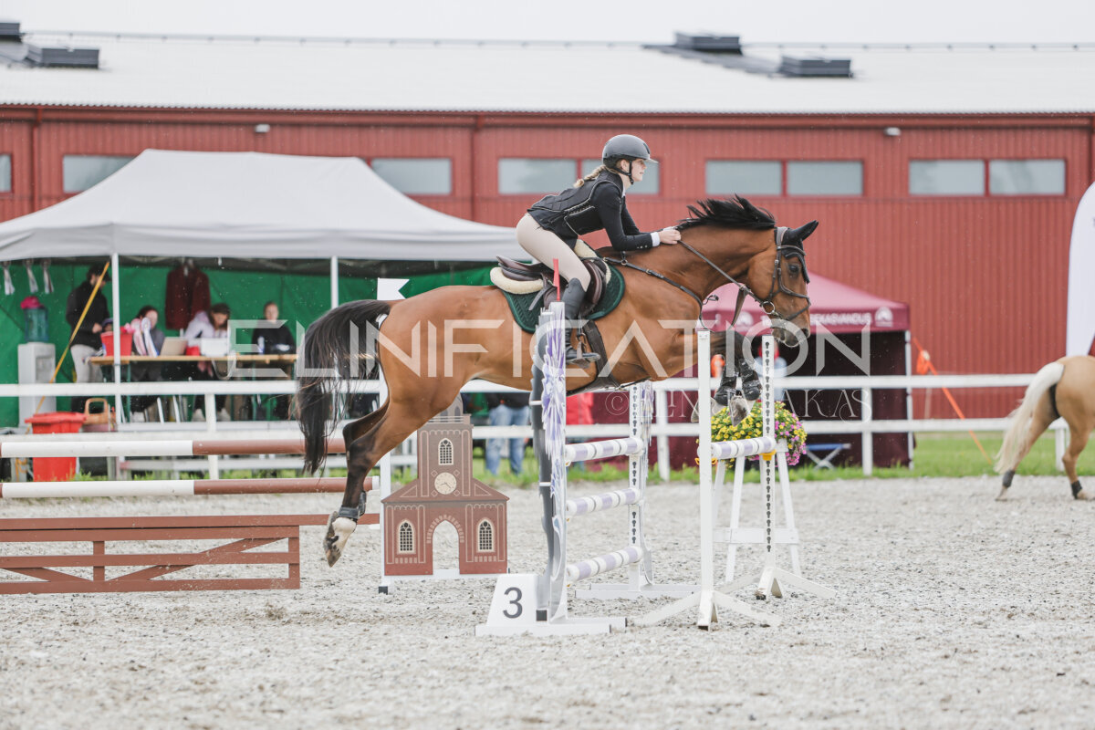 Tori_Karikas_2026_100_179