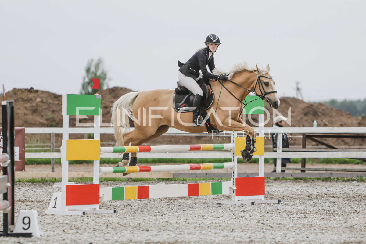 Tori_Karikas_2026_100_188