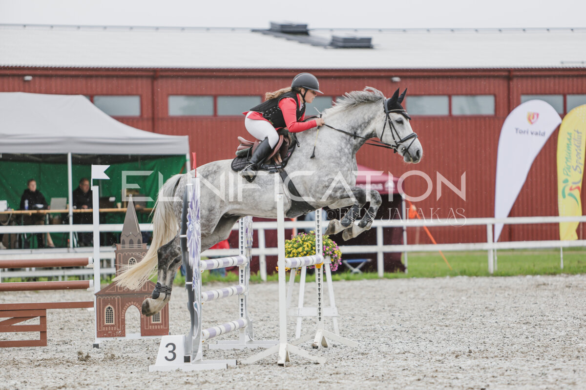 Tori_Karikas_2026_100_210