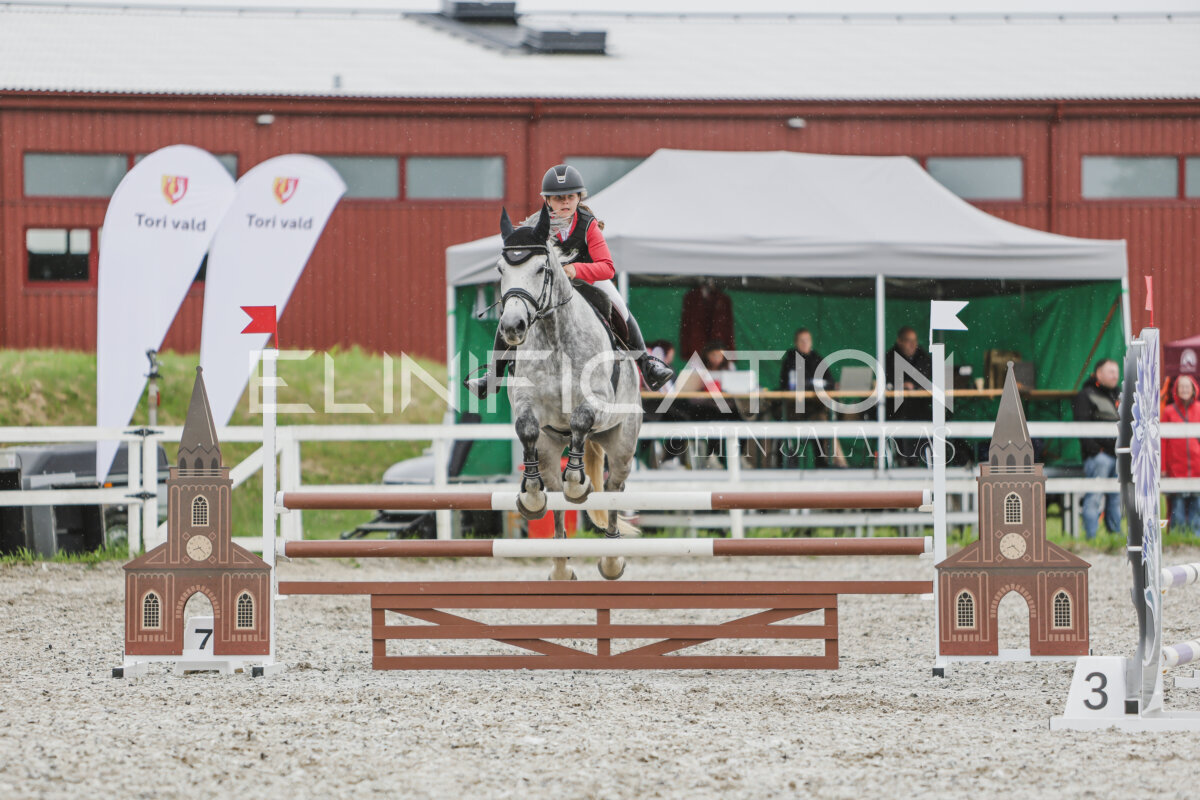 Tori_Karikas_2026_100_217