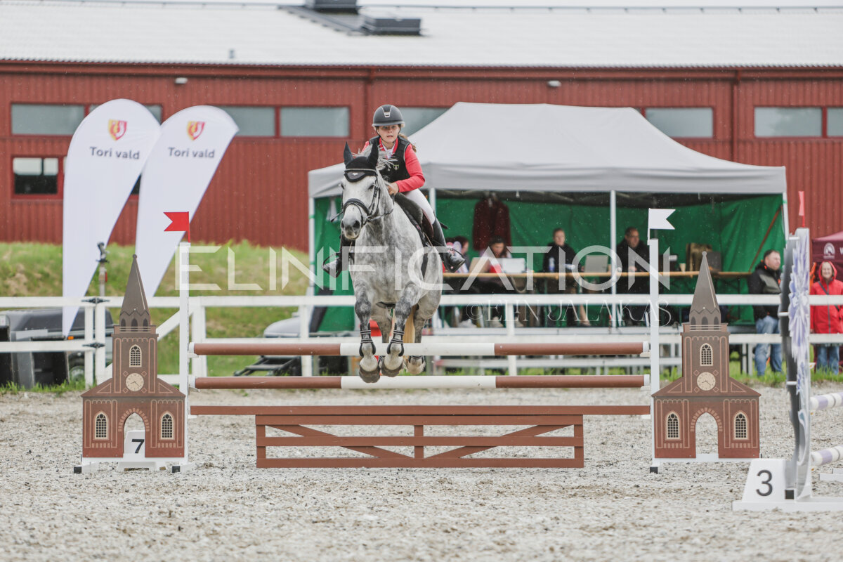 Tori_Karikas_2026_100_218